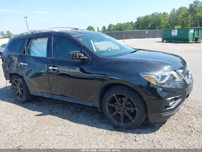 2020 Nissan Pathfinder