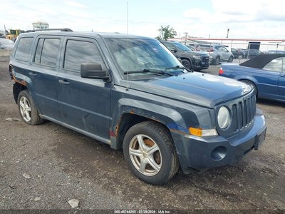 1J8FF28W88D****** 2008 Jeep Patriot