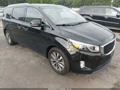 KNDMC5C17G6****** 2016 Kia Sedona