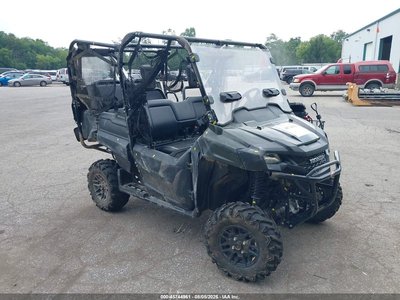 2025 Honda SXS700M (Pioneer 700)