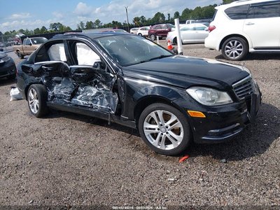 WDDGF8AB2ER****** 2014 Mercedes-Benz C 300