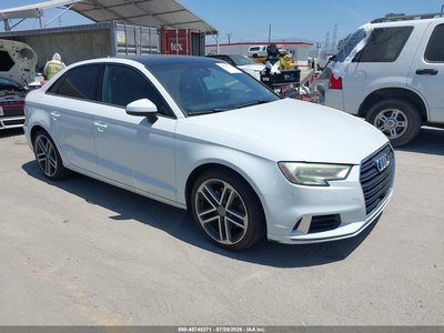 WAUAUGFF6H1****** 2017 Audi A3