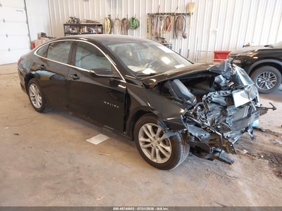 1G1ZD5ST8JF****** 2018 Chevrolet Malibu