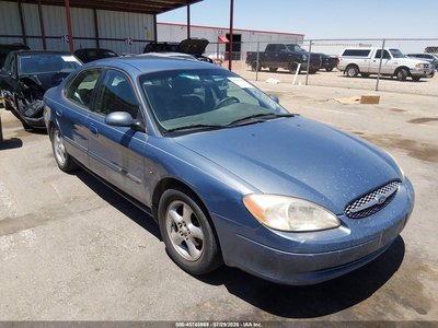 1FAFP5325YA****** 2000 Ford Taurus