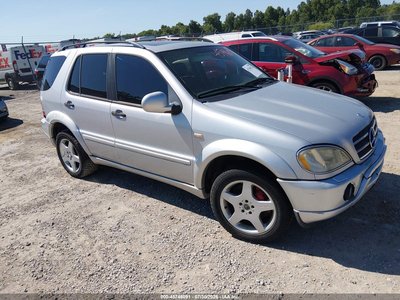 4JGAB74E6YA****** 2000 Mercedes-Benz Ml 55 Amg