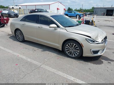 2017 Lincoln MKZ