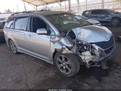 2017 Toyota Sienna
