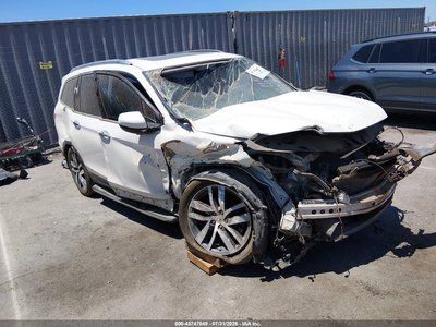 5FNYF6H06JB****** 2018 Honda Pilot