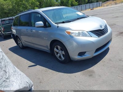 2014 Toyota Sienna