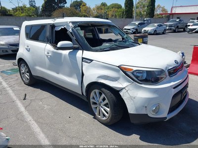 KNDJP3A56J7****** 2018 Kia Soul