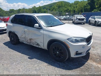 5UXKR2C50J0****** 2018 BMW X5