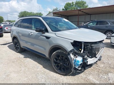 5XYRK4LF1NG****** 2022 Kia Sorento