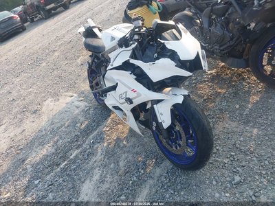 2022 Yamaha YZF-R7