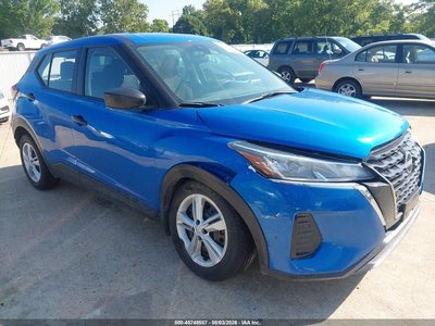 2025 Nissan Kicks