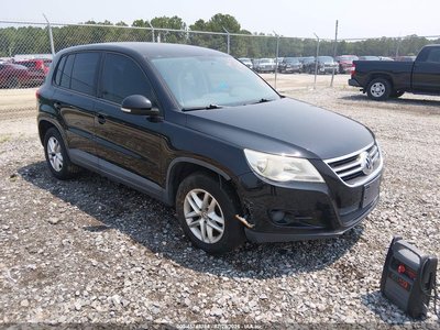 WVGBV7AX7BW****** 2011 Volkswagen Tiguan
