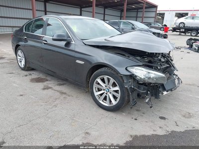 WBA5A7C51GG****** 2016 BMW 5 Series