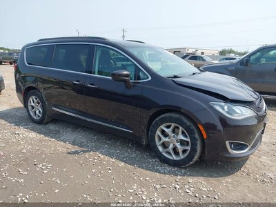 2C4RC1BG0HR****** 2017 Chrysler Pacifica