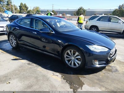 2014 Tesla Model S