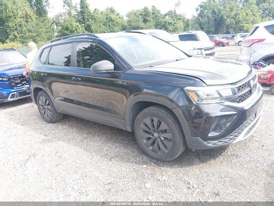 3VVMX7B26NM****** 2022 Volkswagen Taos