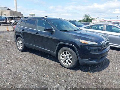 1C4PJMCS8FW****** 2015 Jeep Cherokee