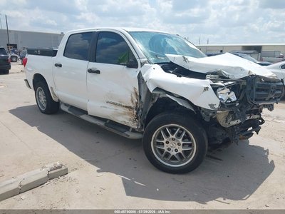 5TFEM5F18BX****** 2011 Toyota Tundra