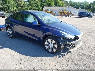 7SAYGDEE3PA****** 2023 Tesla Model Y