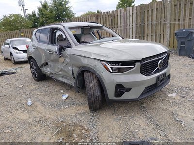YV4L12UC7S2****** 2025 Volvo XC40
