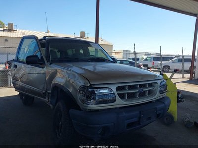 1FMYU60X6YU****** 2000 Ford Explorer