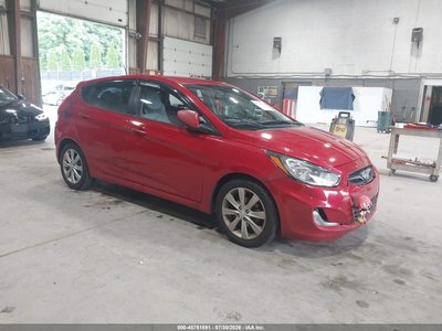KMHCU5AE1CU****** 2012 Hyundai Accent
