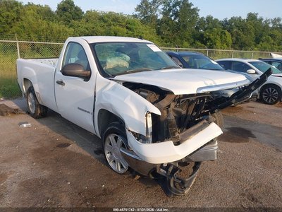 1GTEC14C07Z****** 2007 GMC Sierra 1500