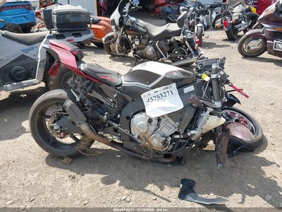 JYARN42E9GA****** 2016 Yamaha YZF-R1