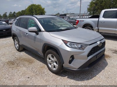 2T3W1RFVXMW****** 2021 Toyota RAV4