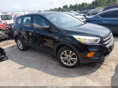 1FMCU0F73HU****** 2017 Ford Escape