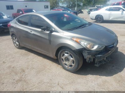 5NPDH4AE7DH****** 2013 Hyundai Elantra