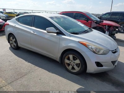 KMHDH4AE3DU****** 2013 Hyundai Elantra