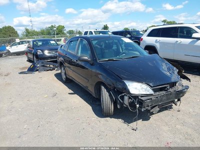 1FAFP34NX7W****** 2007 Ford Focus