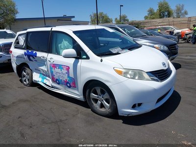 2014 Toyota Sienna