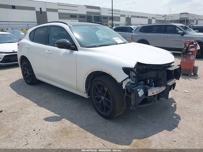 ZASPAKBN1M7****** 2021 Alfa Romeo Stelvio