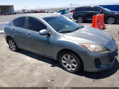 JM1BL1TG9D1****** 2013 Mazda 3