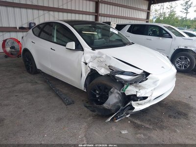 7SAYGDEE6RF****** 2024 Tesla Model Y