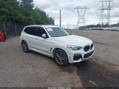 5UXTR9C57JL****** 2018 BMW X3