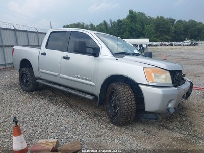 2014 Nissan Titan
