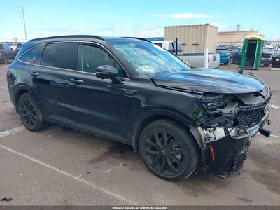 5XYRK4LFXMG****** 2021 Kia Sorento