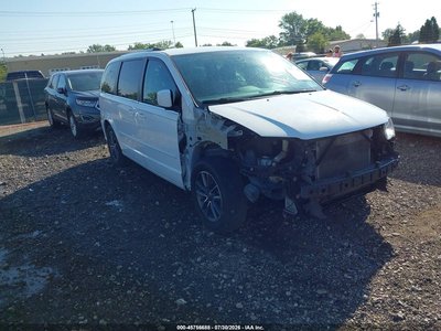 2C4RDGCG6HR****** 2017 Dodge Grand Caravan