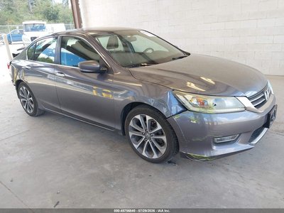 1HGCR2F52DA****** 2013 Honda Accord