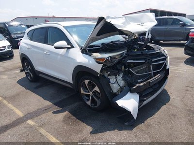 KM8J3CA27HU****** 2017 Hyundai Tucson