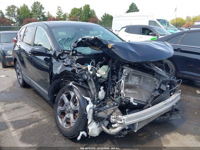 7FARW1H59JE****** 2018 Honda CR-V