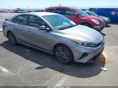 3KPF54AD4RE****** 2024 Kia Forte