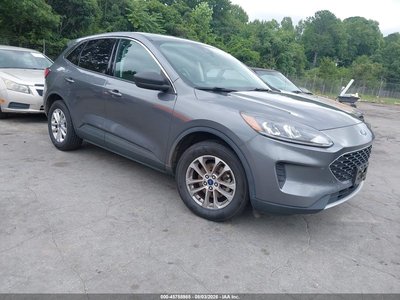 1FMCU0G60NU****** 2022 Ford Escape