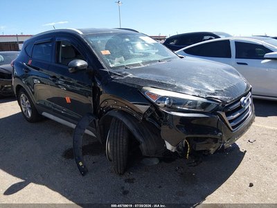 KM8J3CA45HU****** 2017 Hyundai Tucson